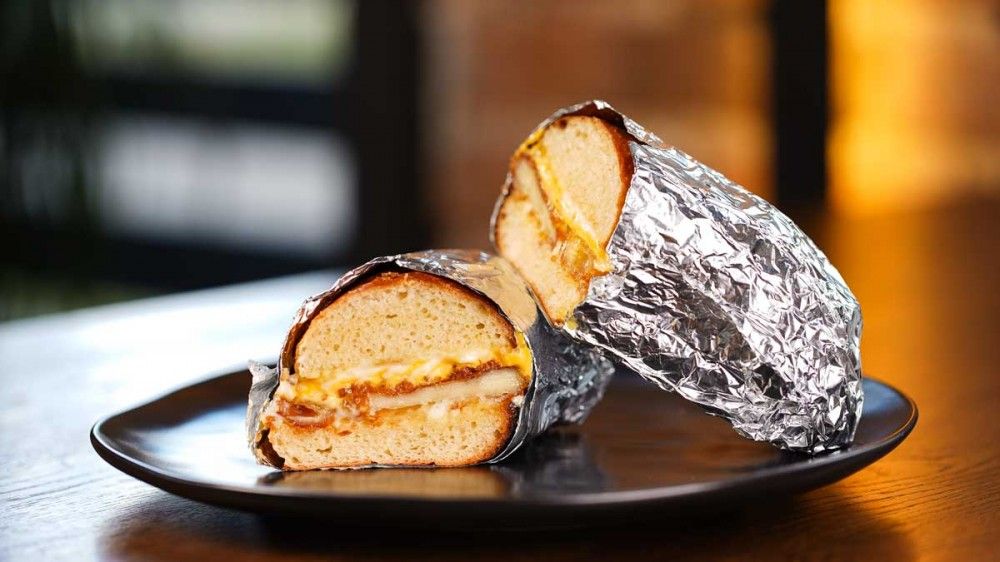 Сырный — Momoo Burger House, Брест