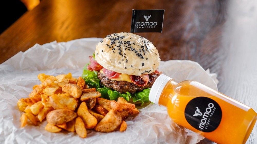 Комбо Спешл — Momoo Burger House, Брест