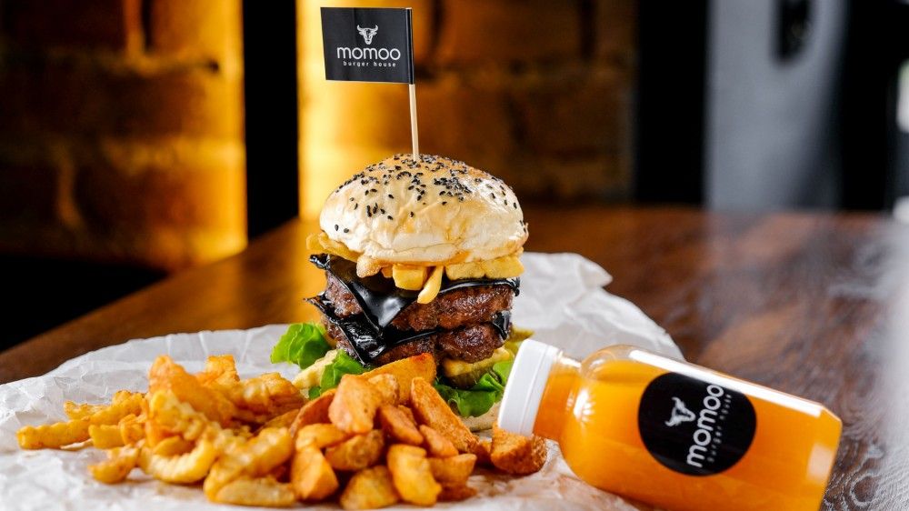 Комбо Может по черному? — Momoo Burger House, Брест