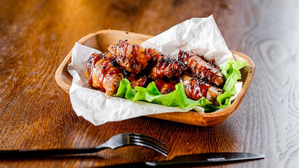 Крылья BBQ — Momoo Burger House, Брест