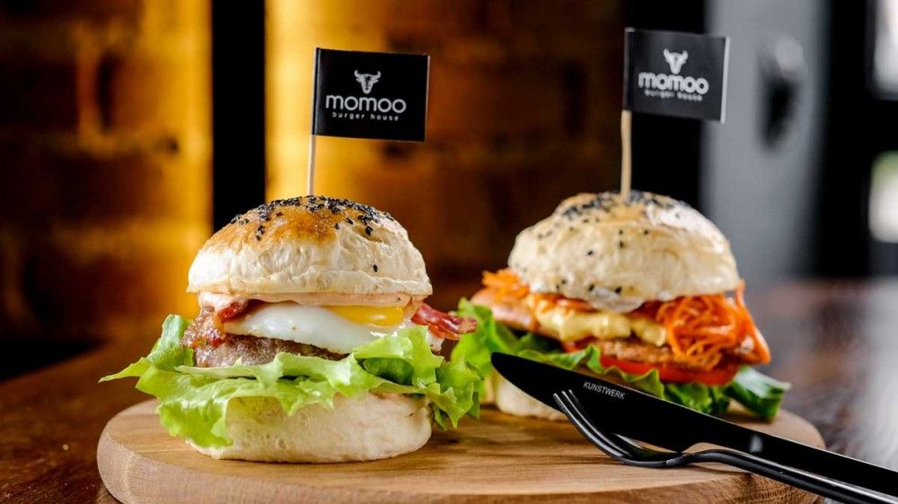 Читмил — Momoo Burger House, Брест