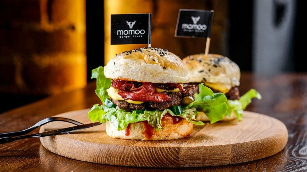 101 — Momoo Burger House, Брест